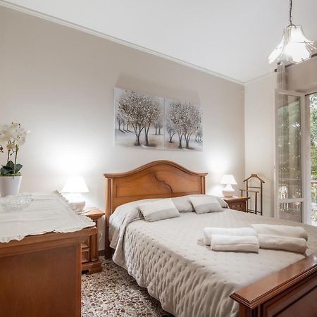 Domus Umberto - Guest House Arezzo Exterior photo