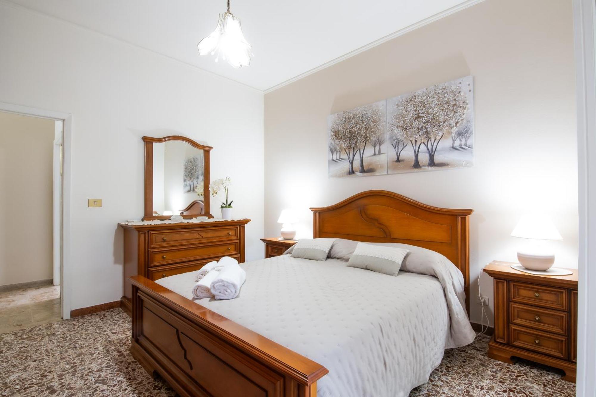 Domus Umberto - Guest House Arezzo Exterior photo