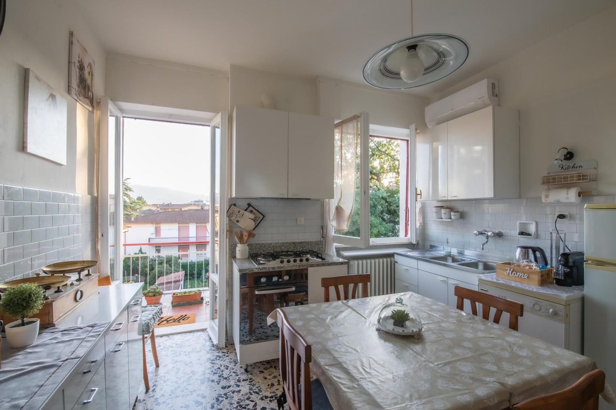 Domus Umberto - Guest House Arezzo Exterior photo
